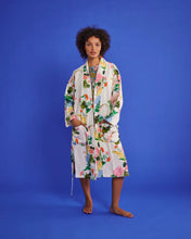 Load image into Gallery viewer, Bouquet Beauty Linen Robe