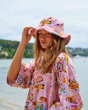 Load image into Gallery viewer, Ken Done x Kip &amp; Co Beach Days Mini Terry Bath Robe